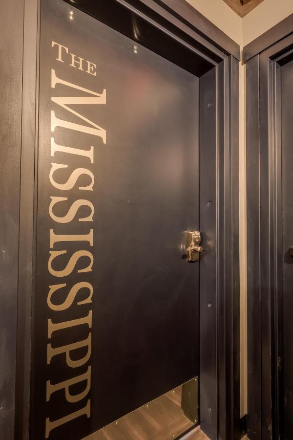 The Port Of Prescott Boutique Hotel エクステリア 写真