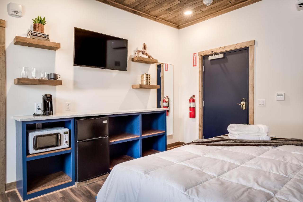 The Port Of Prescott Boutique Hotel エクステリア 写真