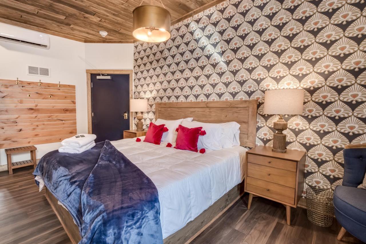 The Port Of Prescott Boutique Hotel エクステリア 写真