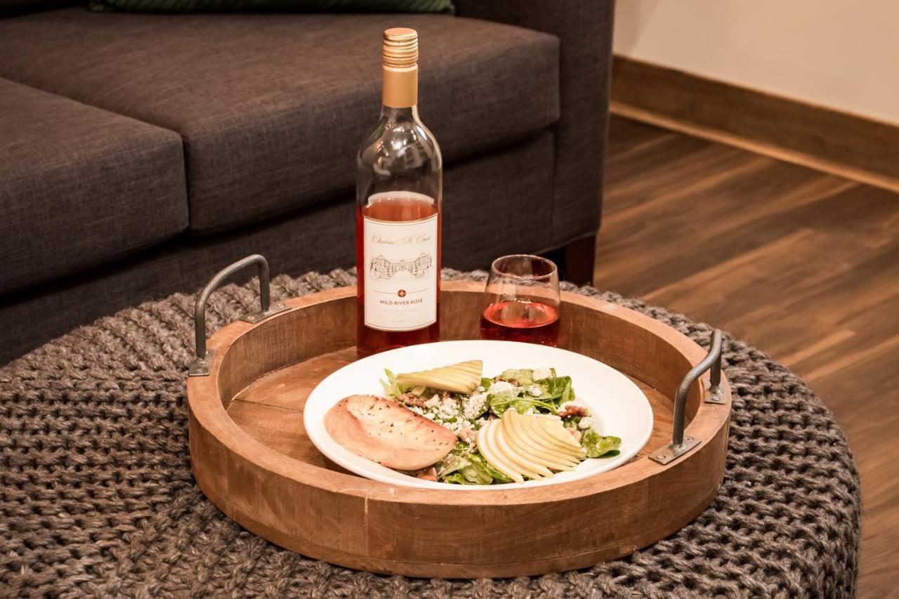 The Port Of Prescott Boutique Hotel エクステリア 写真